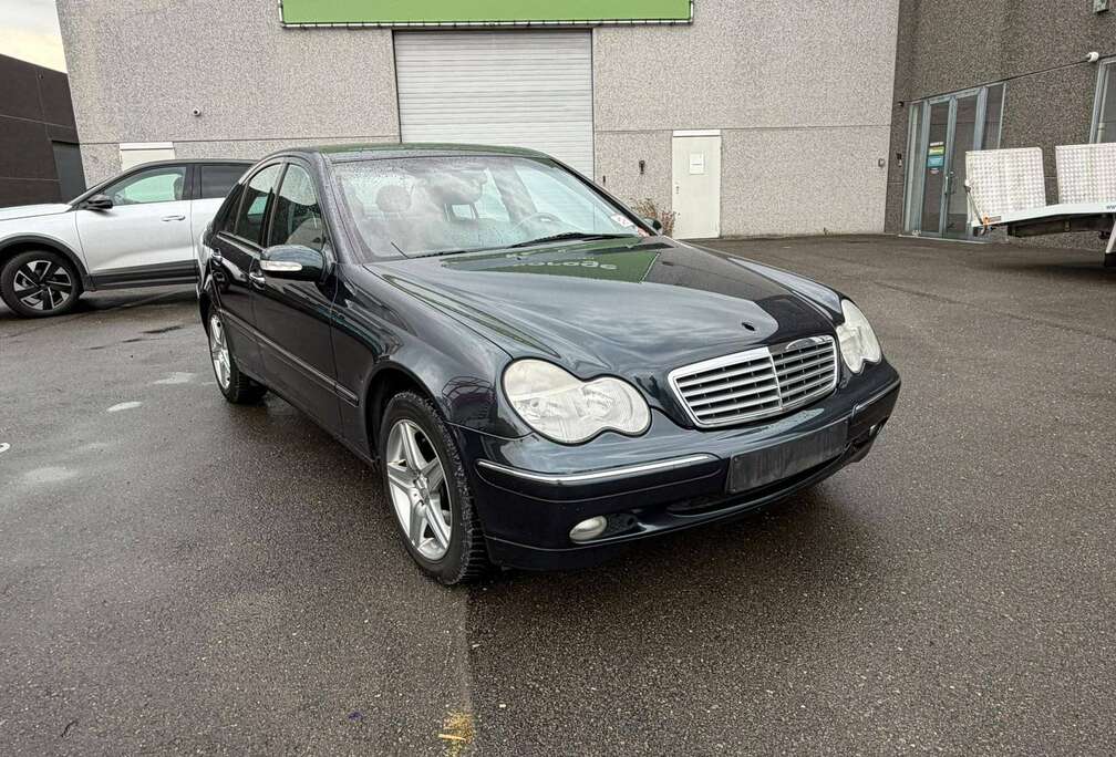 Mercedes-Benz cdi (Stock ID 06885)