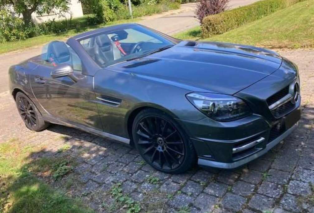 Mercedes-Benz SLK 250 d 9G-TRONIC