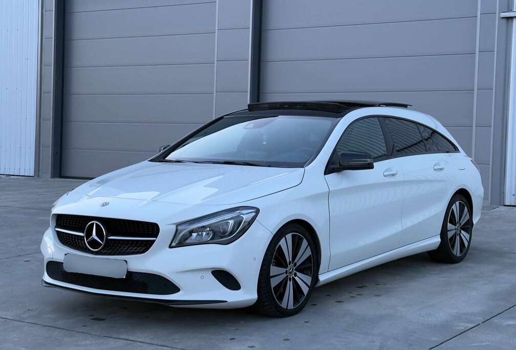 Mercedes-Benz Panoramisch dak  Verwarmde Stoelen  Gekeurd