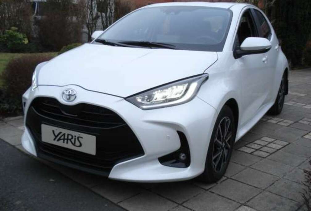 Toyota Yaris 1.5i Dual VVT-iE Iconic CVT