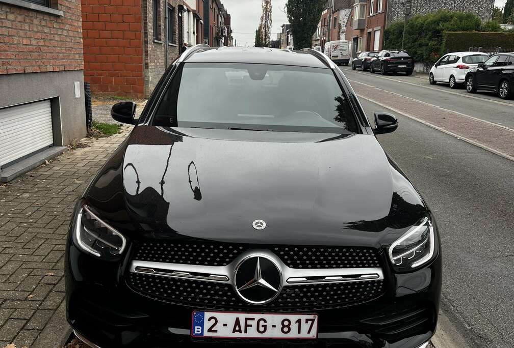 Mercedes-Benz d 4Matic 9G-TRONIC AMG Line