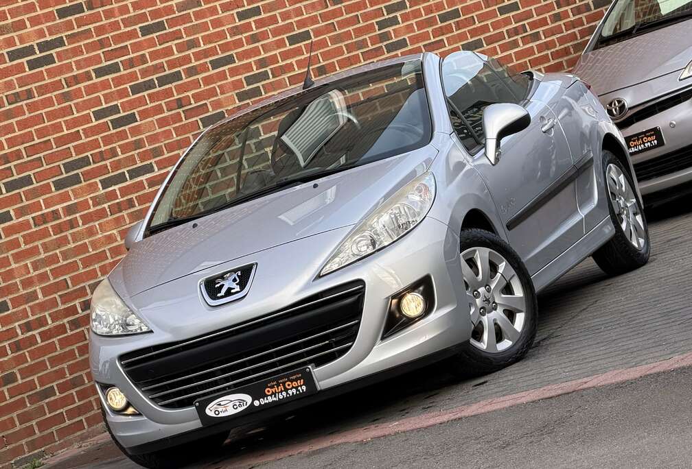 Peugeot // PARFAIT ÉTAT // CARNET D’ENTRETIEN //