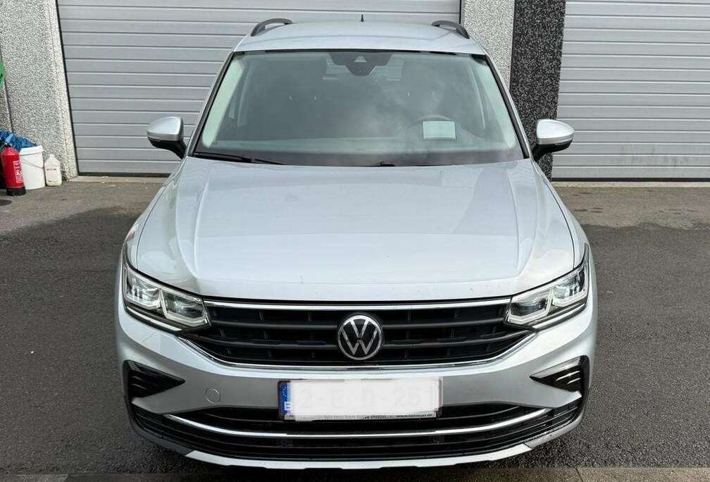 Volkswagen Tiguan 2.0 TDI SCR Elegance DSG