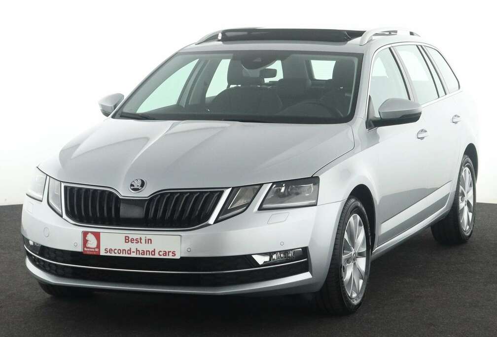 Skoda COMBI STYLE 1.6TDI GreenTec DSG7 + GPS + CARPLAY +