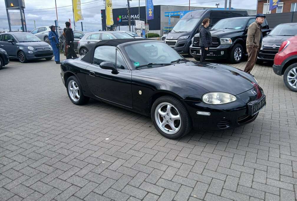 Mazda MX-5 1.6i 16v / DEPOT VENTE