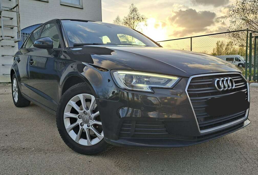 Audi Sportback 1.0 TFSI Design S tronic