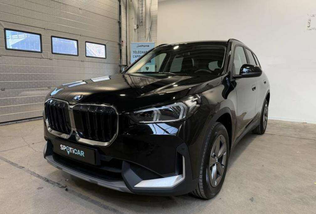 BMW X1 .