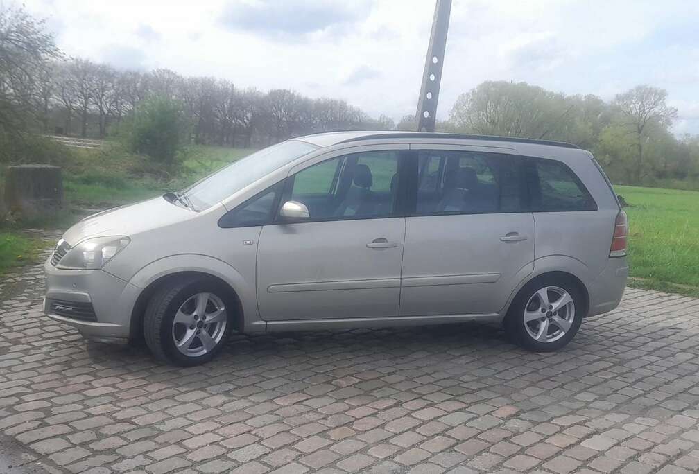 Opel Zafira 1.9 CDTI Automatik Catch me