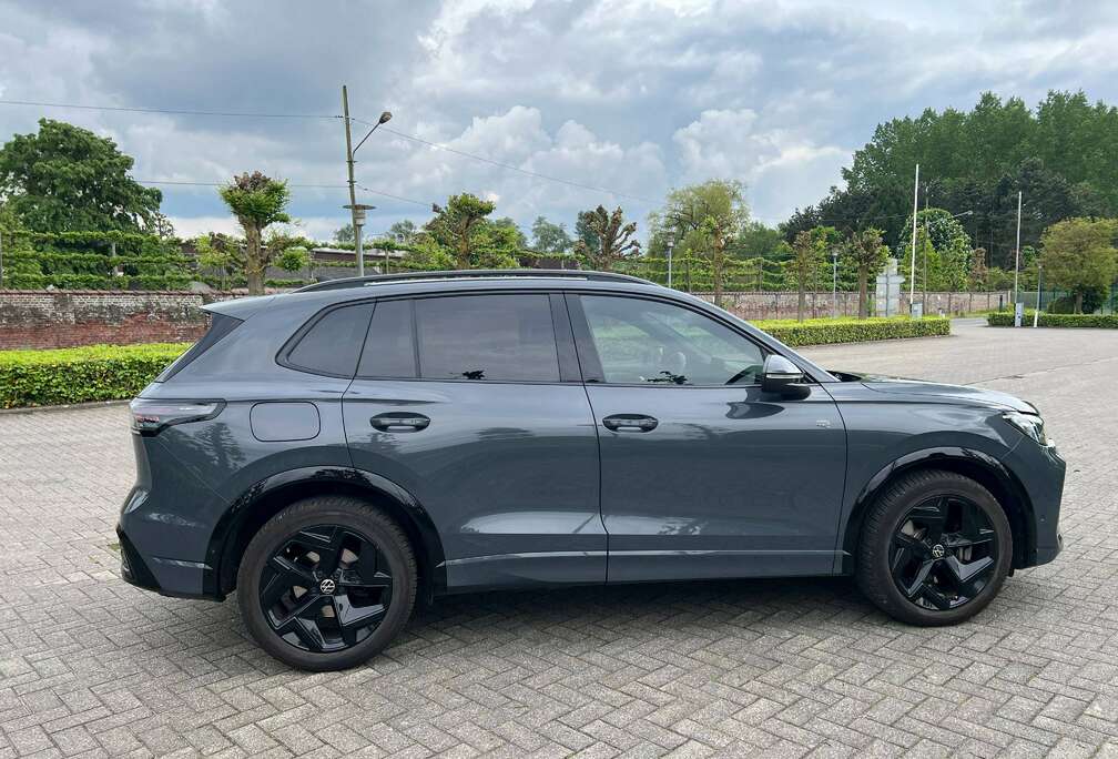 Volkswagen Tiguan 2.0 TDI SCR R-Line DSG