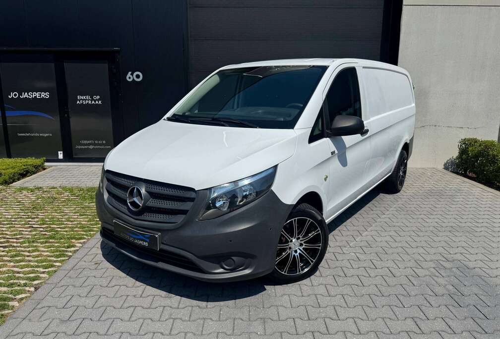 Mercedes-Benz 111 CDI L2