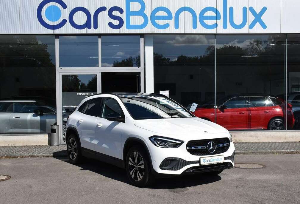Mercedes-Benz Progressive 7G-Tronic PANO GPS CAM LANE