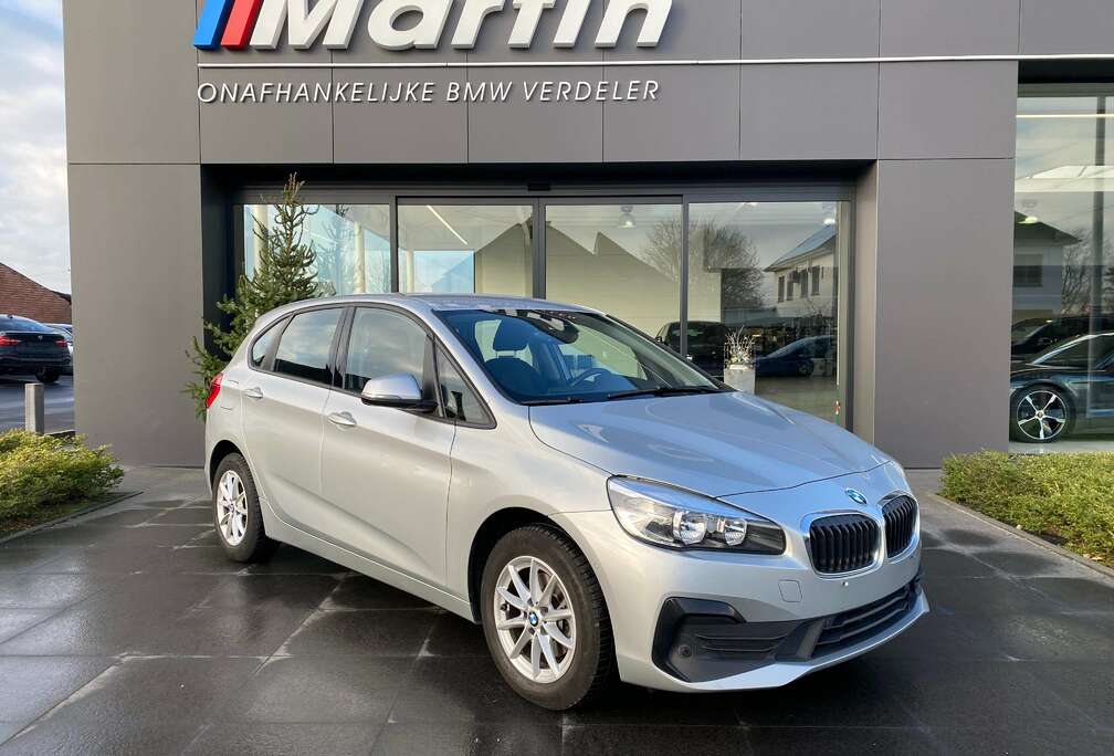 BMW d Active Tourer -  GlacierSilber/Navi/PDC/Airco