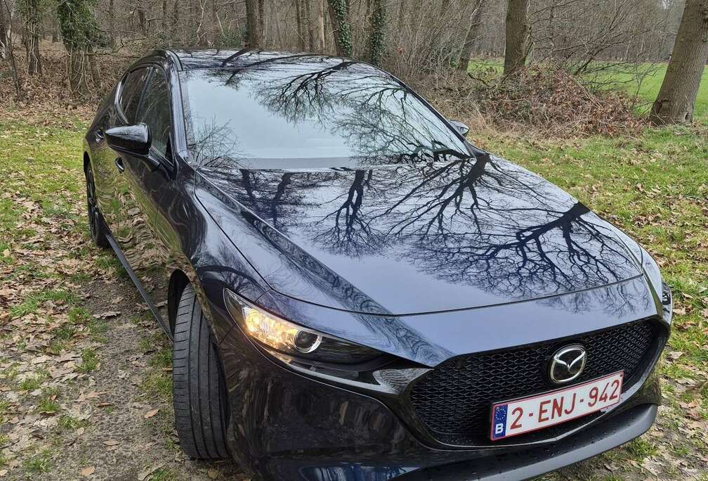 Mazda Hatchback 2.0i e-Skyactiv-G Homura