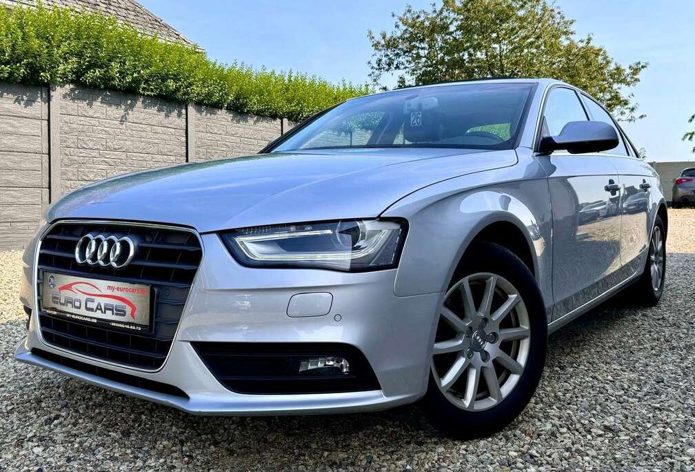 Audi 1.8 TFSI XENON/NAVI/CUIR/OPEN-DAK/PDC/FULL OPTION