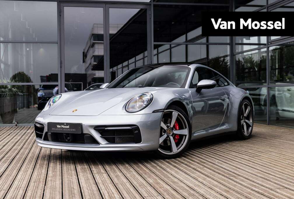 Porsche 3.0 Carrera 4 S  SPORTDESIGN  SPORTCHRONO  1E E