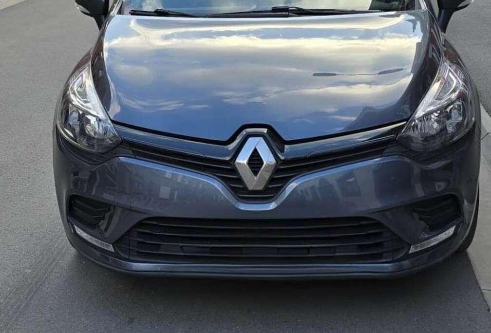 Renault 1.2i  30000 km seulement