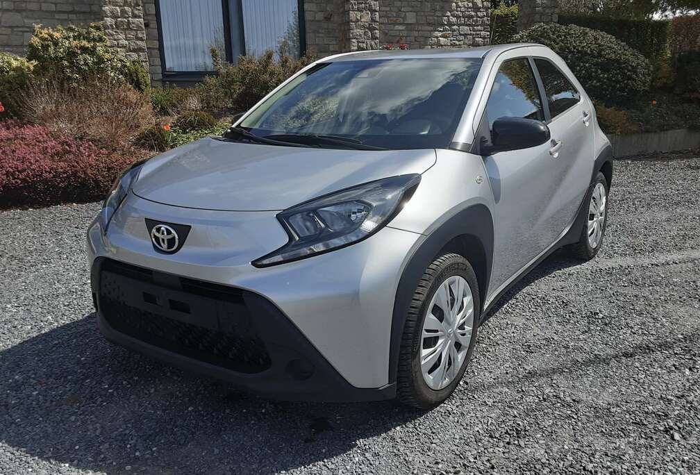 Toyota Aygo x