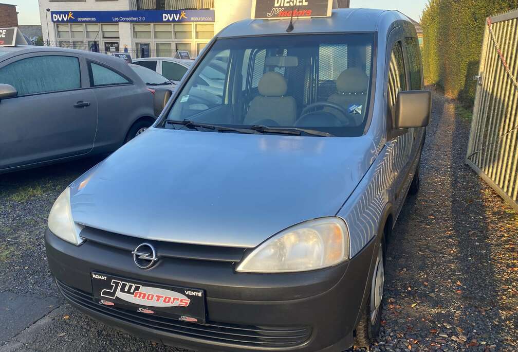Opel 1.7 DT DTi Comfort**UTILITAIRE**GARANTIE**