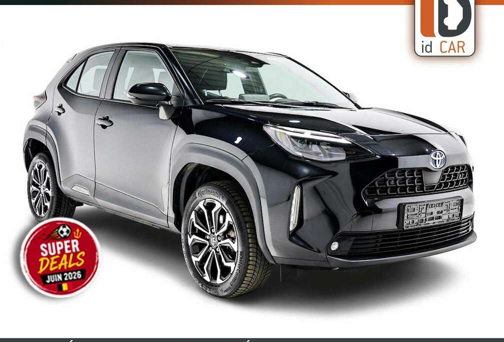 Toyota 1.5 HYBRID DYNAMIC PLUS LED GPS CAMERA REGU JA17