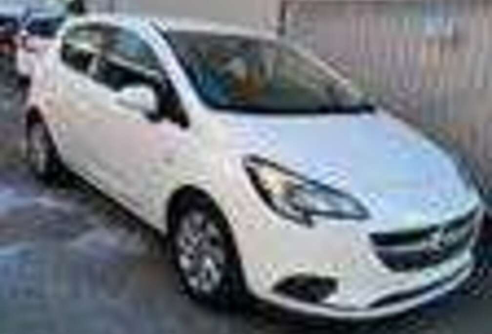 Opel Corsa 1.2i Cosmo 12 mois de garantie
