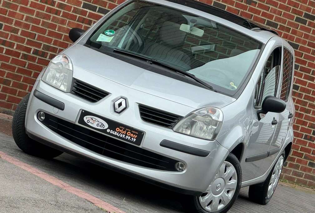 Renault / 1ERE PROPRIÉTÉ / PARFAIT ÉTAT /
