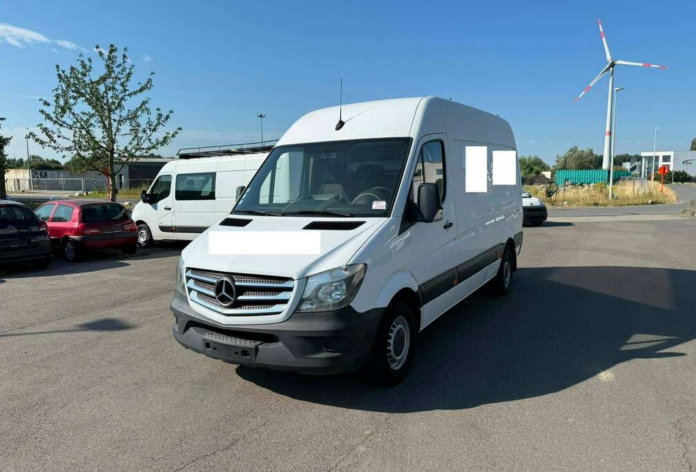 Mercedes-Benz 319 (Stock ID 83109)