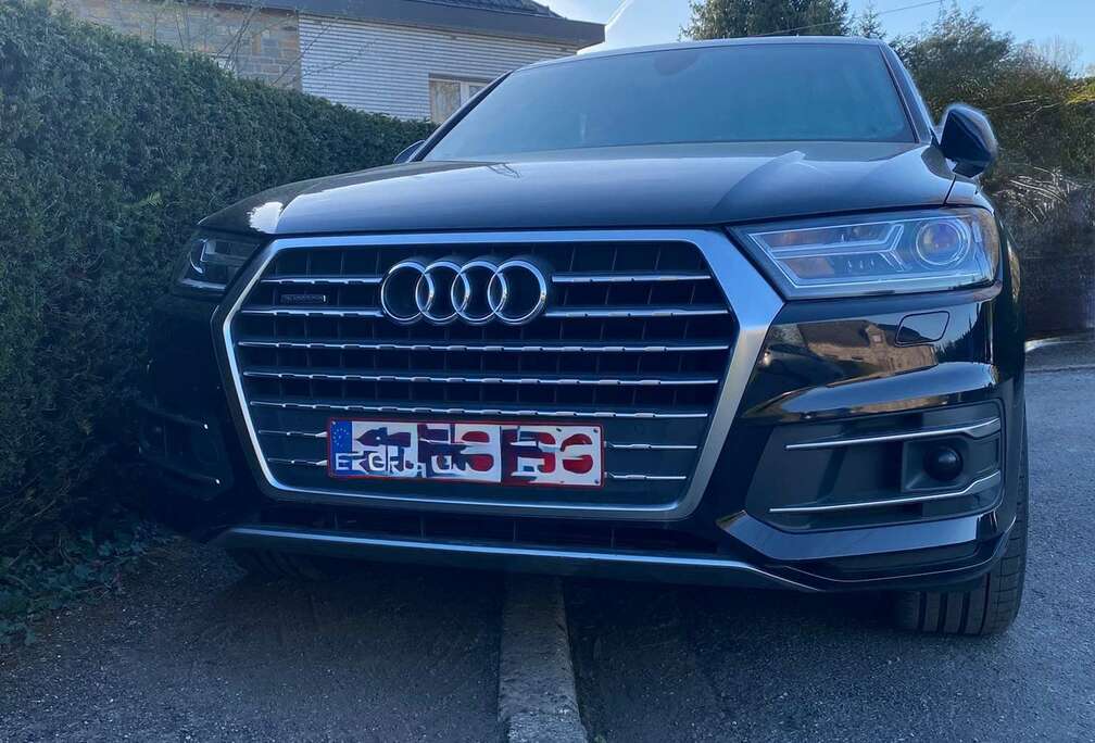 Audi 3.0 TDi V6 ultra Quattro Tiptronic
