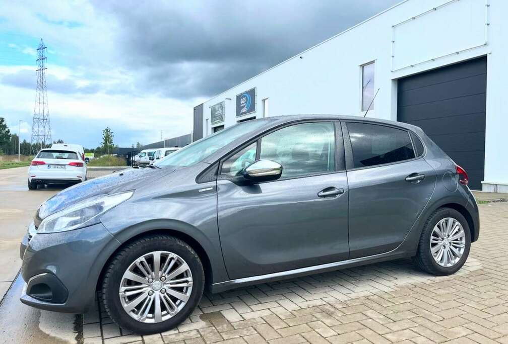 Peugeot 1.2i Style 1ste eigenaar