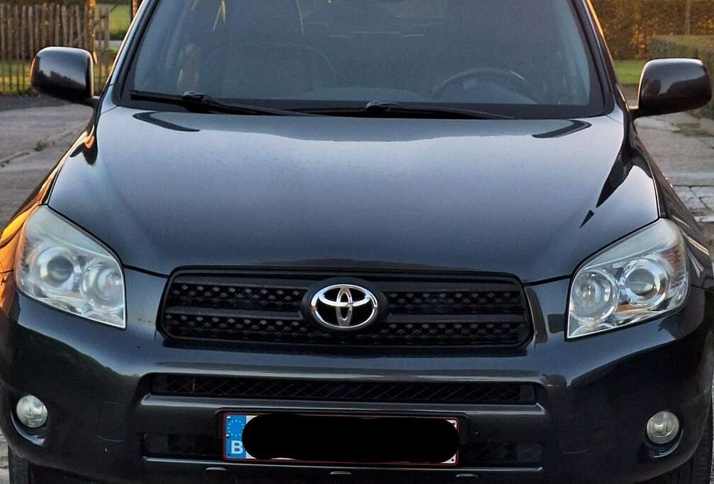 Toyota RAV 4 2.2 D-4D 4x4