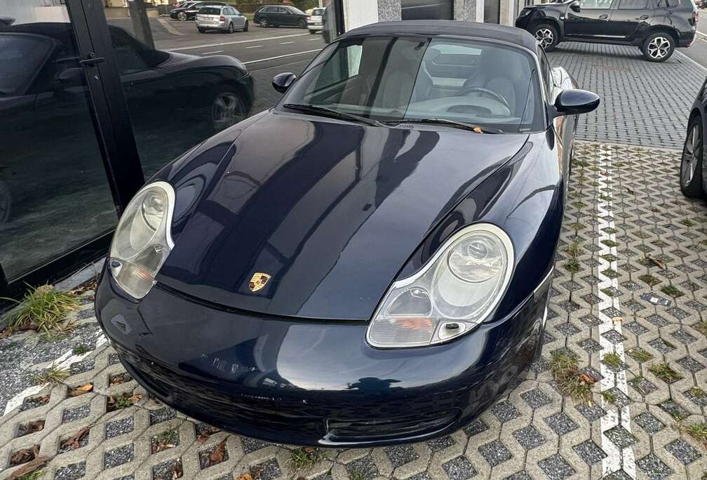 Porsche 2.5i Tiptronic S