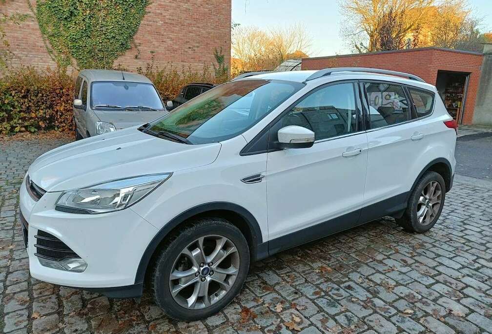 Ford Kuga 1.5 EcoBoost 2x4 Individual