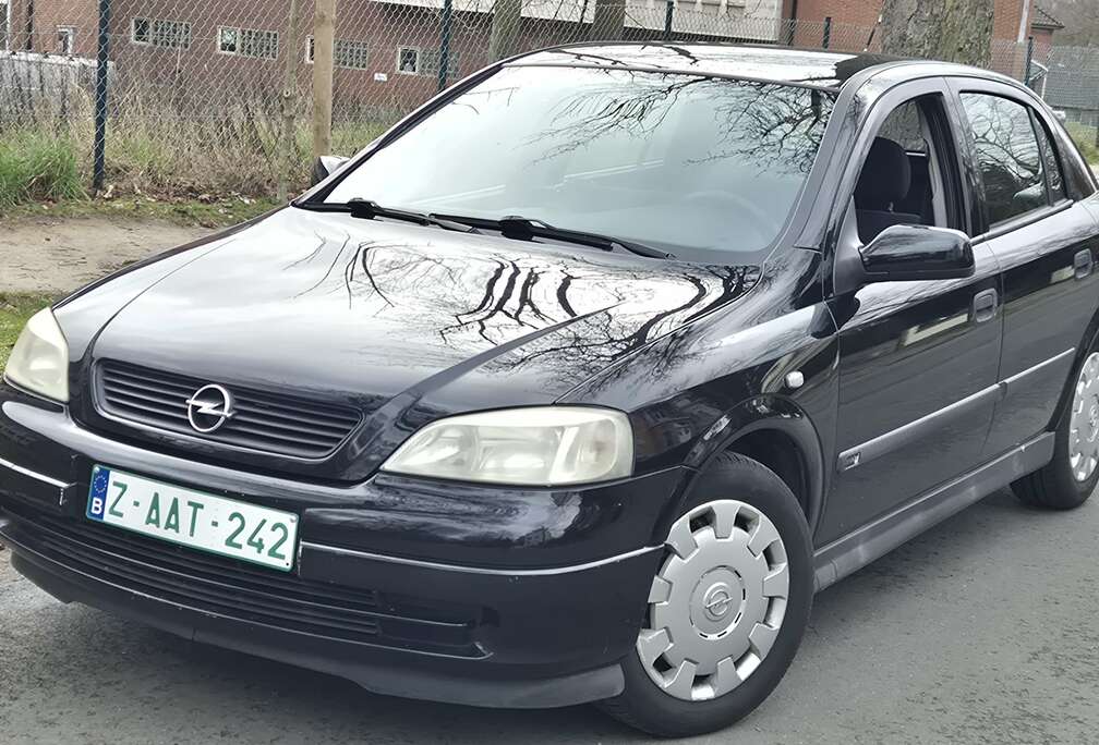 Opel 1.4i XE 16v Business (Fleet)