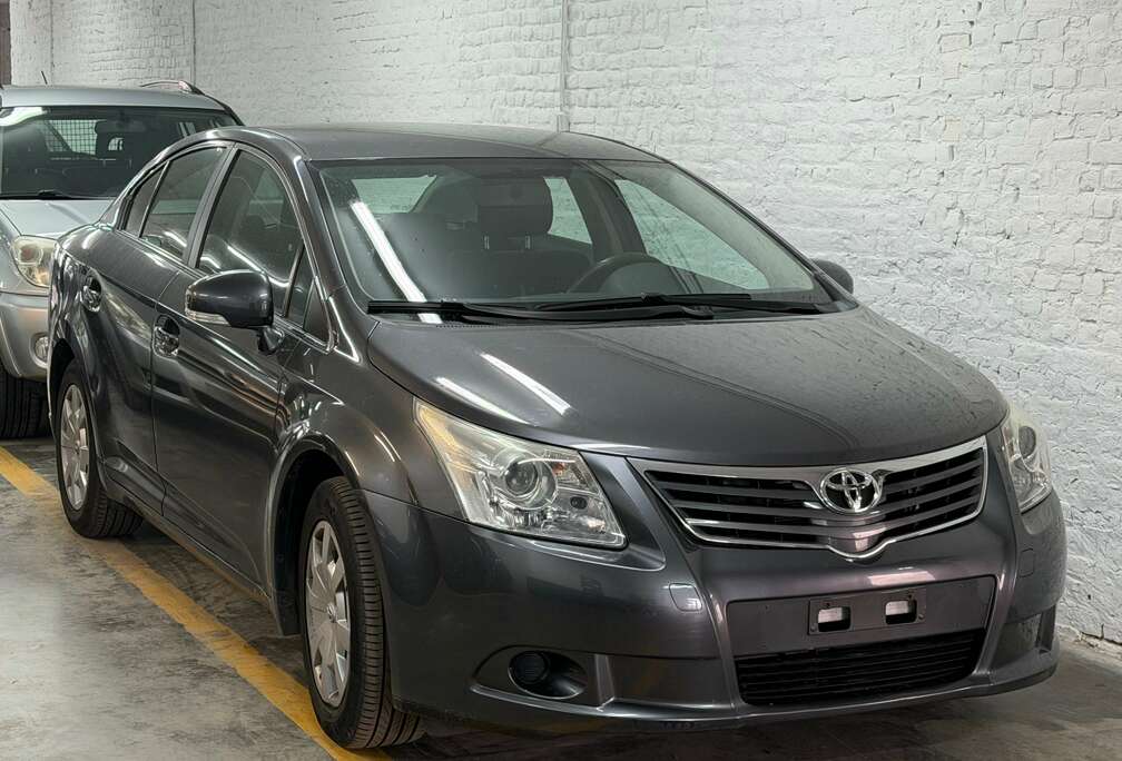 Toyota 1.8i 16v Linea Sol