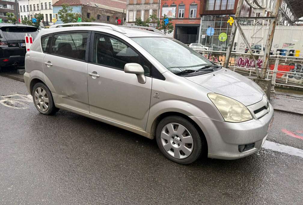 Toyota 2.0 Turbo D-4D Linea Sol