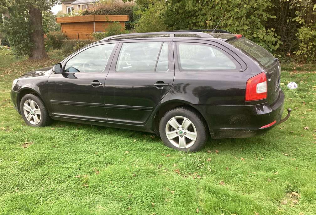 Skoda 1.6 CR TDi Elegance DPF 109gr