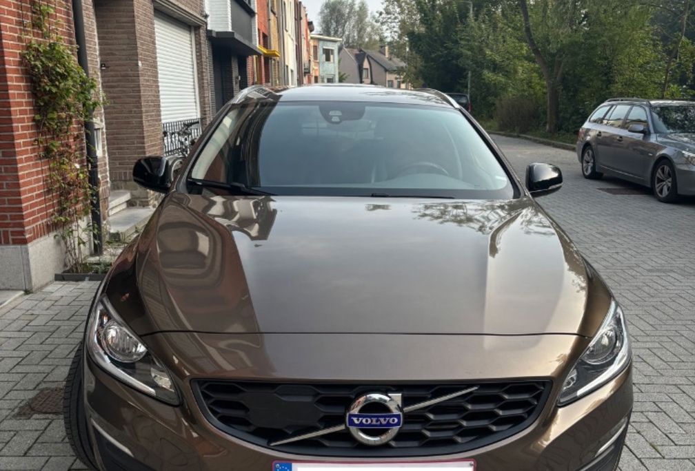 Volvo V60 cross country Geartronic + winterwielen