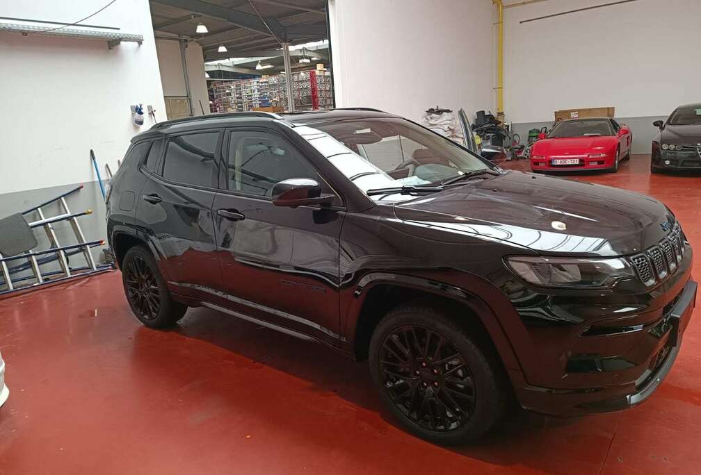 Jeep 1.3 Turbo eAWD PHEV S