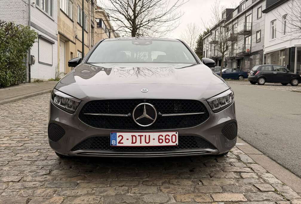 Mercedes-Benz 250e Progressive Line Advanced 8G-DCT