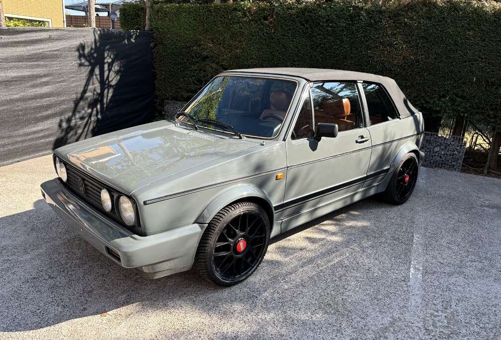 Volkswagen Golf MK1 cabrio*Quartett*D.A.*Cuir*