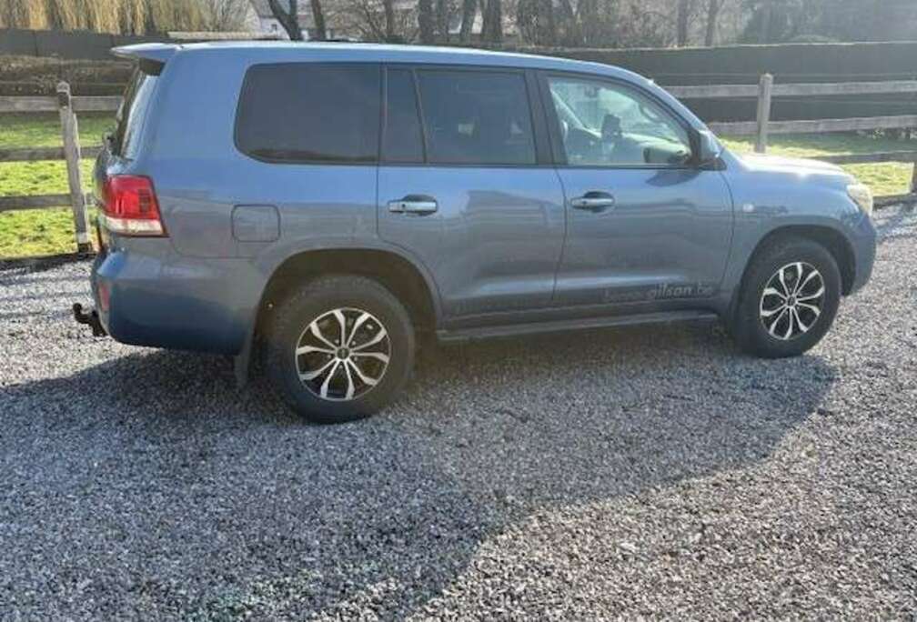 Toyota 4.5 D-4D V8 VX DPF