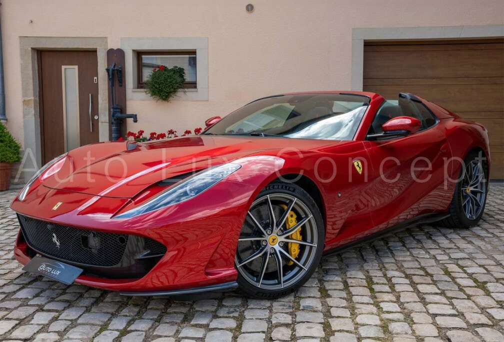 Ferrari GTS BRAND NEW/Fuoco/ADAS/Full Carbon/Lift/Display/