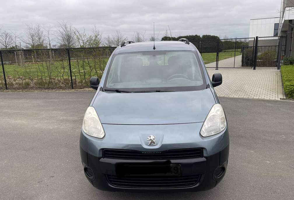 Peugeot Peugeot Partner  Automaat Airco  Gekeurd