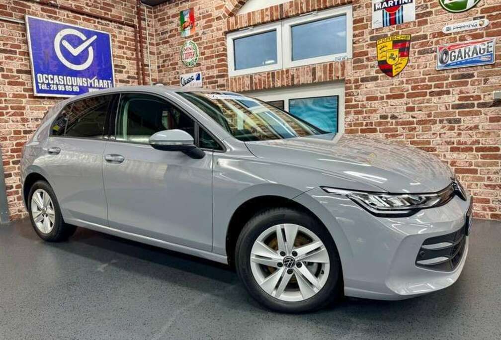 Volkswagen Golf VIII 2.0 TDi 150cv Auto LIFE