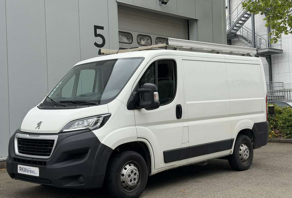 Peugeot 2.2 BlueHDi L1H1 Premium S/S