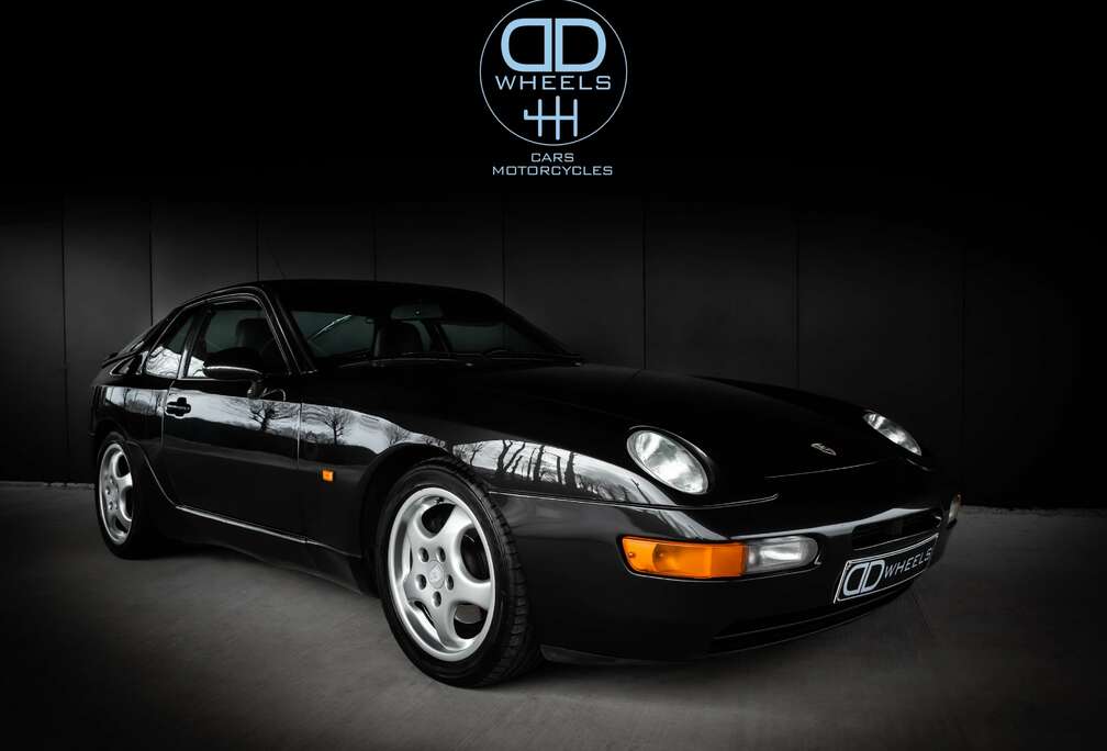 Porsche 968 coupe oldtimer sièges turbo / jantes cup 1 / h