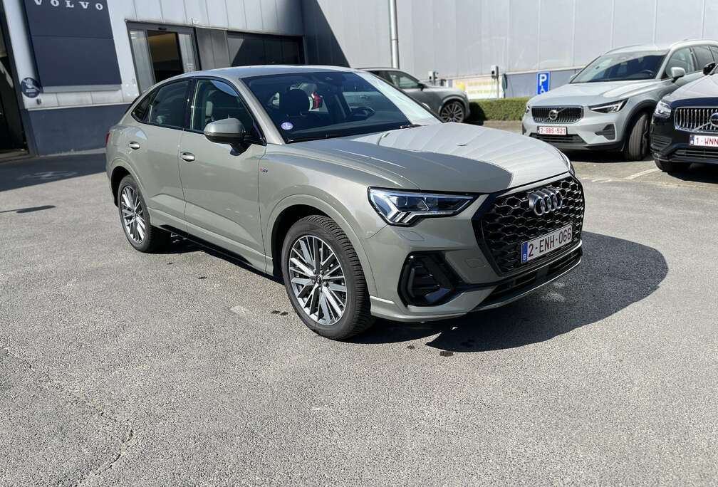 Audi 45 TFSIe Sportback S tronic Sline
