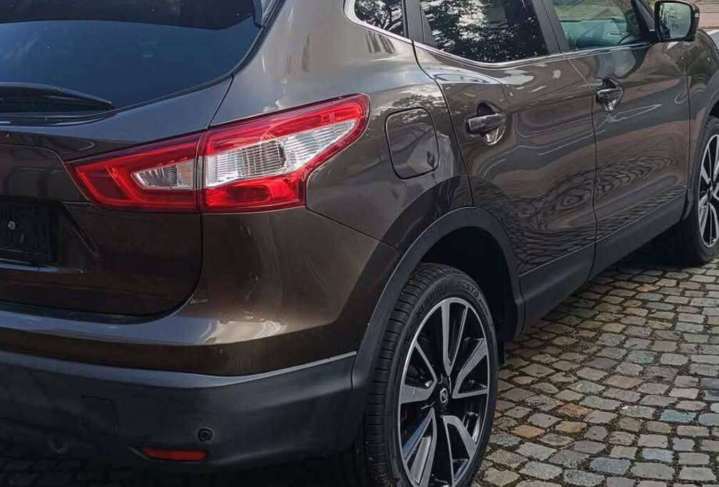 Nissan Qashqai 1.2 DIG-T 2WD N-Vision Xtronic NIEUWE MOTOR