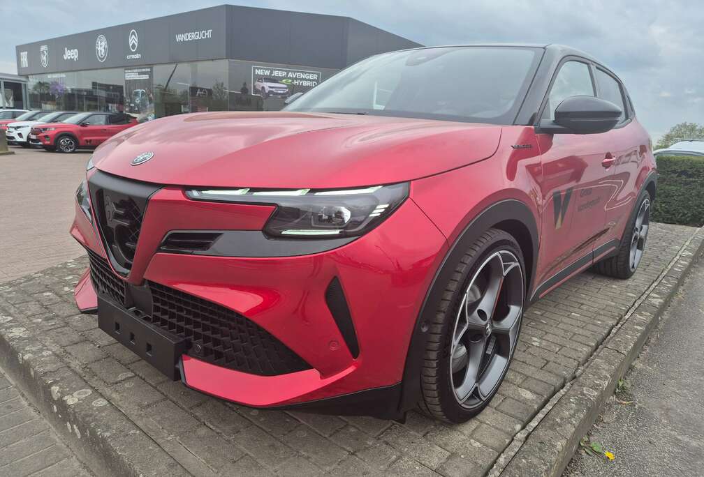 Alfa Romeo e-Junior 54 kWh Elettrica 280 Veloce