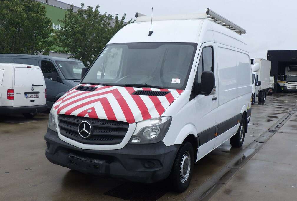 Mercedes-Benz 319 (Stock ID 28151)