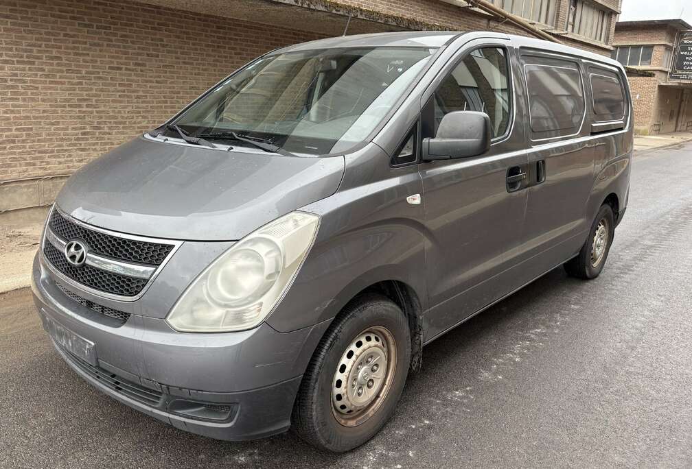 Hyundai PLAT.RID. 2.5 TD 3pl Export Airco